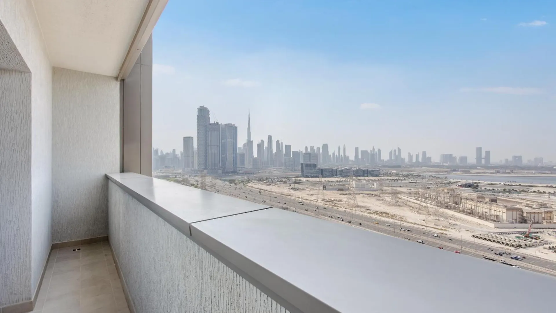 Stay By Latinem Luxury 2Br Holiday Home Cvr B1705 Near Burj Khalifa Dubai Birleşik Arap Emirlikleri